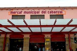 Valencia rehabilitará la fachada del mercado del Cabanyal y los jardines de Doctor Lluch