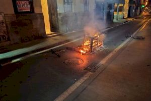 Incendio en una vivienda de Alicante tras arder la batería de un patinete eléctrico