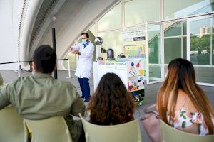 El Museu de les Ciències celebra demostraciones gratuitas de 'Ciencia a Escena' en los exteriores