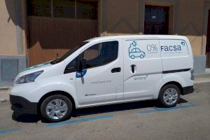 Vinaròs incorpora un vehículo 0% emisiones al servicio de abastecimiento de agua potable