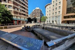 El PP pide que se limpie y restaure la céntrica plaza de los Pinazo en Valencia