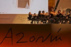 La Diputación de Alicante renueva con Editorial Planeta el convenio para la organización del Premio Azorín de Novela