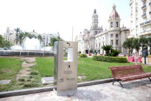 El Ayuntamiento de València instala tres fuentes de agua filtrada y refrigerada para promocionar el agua del grifo