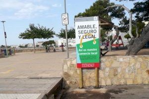 Alcalà-Alcossebre inicia una campanya per a conscienciar sobre la repercussió negativa de la venda il·legal en el comerç local