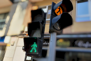 El PP de San Vicente consigue por unanimidad la implantación de semáforos accesibles