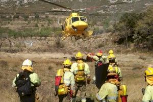 La Generalitat convoca una bolsa de empleo temporal de bomberos forestales con treinta plazas