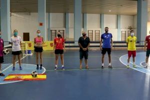 La campeona mundial de futnet, Boglárka Lepsényi, entrena unos días en Burriana