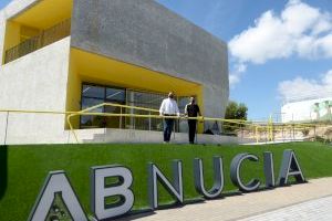 El Lab_Nucia gana el Premio Architizer  a “Mejor Edificio Público del año”  del jurado y del público