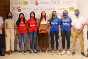 La Federació de Pilota Valenciana (FPV) i Bankia presenten la final de ‘XIV Lliga Bankia de Raspall Femení’