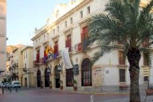 Sagunto condena el presunto asesinato machista ocurrido en Cádiz