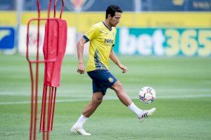 Dani Parejo en su primer entrenamiento con el Villarreal CF