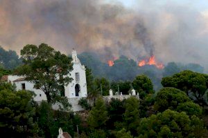 Tres incendis forestals en quatre dies alcen les sospites a la Safor