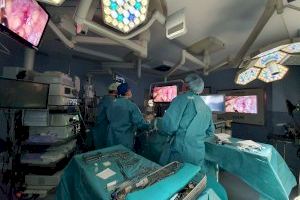 El Hospital Provincial de Castelló destaca en un estudio las ventajas de intervenir el melanoma con laparoscopia