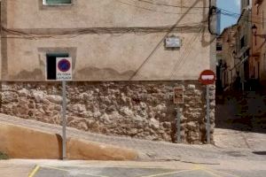 L'Ajuntament d'Alfondeguilla reestructura l'aparcament al carrer Calvari i Vall d'Uixó