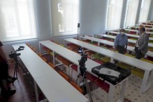 La Seu Universitària de La Nucía “localización” para la grabación de una entrevista sobre historia