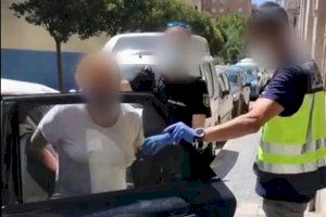 Detinguda per apunyalar mortalment al seu company de pis a Alacant i ocultar-ho