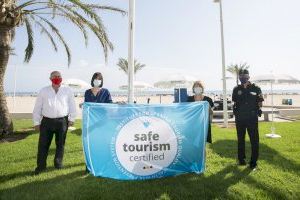 Gandia hissa la bandera ‘Safe Tourism’
