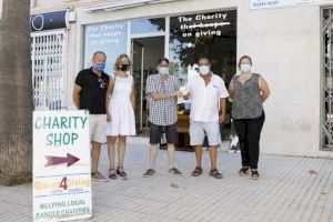 Giving4Giving Costa Blanca dona 1.000 euros a la Asociación Voluntariado Social de l’Alfàs del Pi