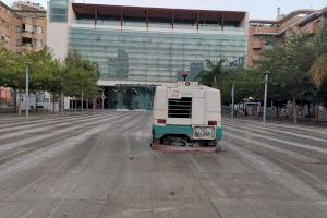 Torrent sigue reforzando las tareas de limpieza y desinfección de sus calles para hacer frente al COVID-19