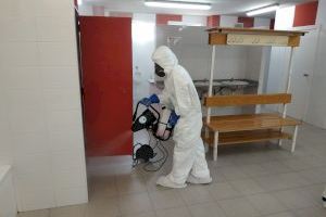 El departament de Sanitat desinfecta l'estadi del Fornàs després del positiu en COVID-19 d'un entrenador del Club Esportiu Acer