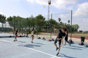 Abiertas las preinscripciones para las escuelas municipales de tenis y pádel