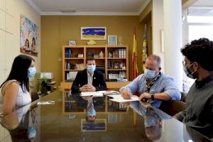 El Ayuntamiento de Burjassot renueva su convenio de colaboración con el Grupo Scout Impeesa 243