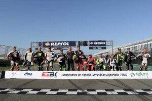 Más de 170 pilotos en las carreras del ESBK en el Circuit Ricardo Tormo