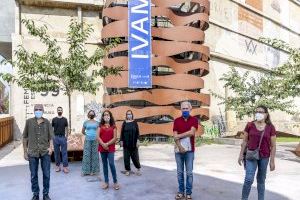 El proyecto ‘IVAM Produce’ se instala con un recorrido por obras que ocupan el museo y dialogan con él