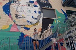 La UPV i Las Naves rendeixen tribut a Rosalind Franklin en el seu projecte Murals Dones de Ciència