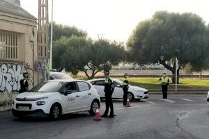 Policia Local de Benicarló inicia una campanya per evitar l’ús del mòbil durant la conducció