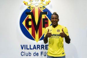 El Villarreal CF fitxa a Estupiñán per a suplir la baixa d'Alberto Moreno