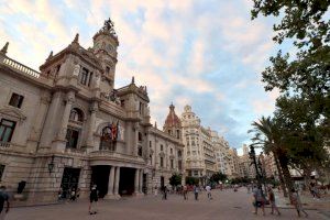 La peatonalización de la plaza del Ayuntamiento de Valencia, premiada
