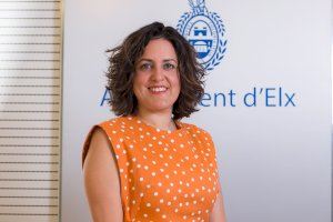 Eva Crisol: “Hoy el Gobierno firma el endeudamiento de Elche a largo plazo por una cuestión de capricho partidista”