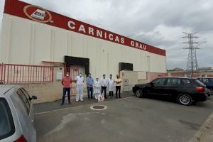 El Alcalde y el concejal de Industria de Villena visitan las instalaciones de Cárnicas Grau
