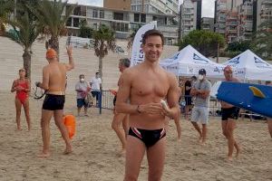 David Meca estrena en Alicante el canal de nado permanente más largo de España