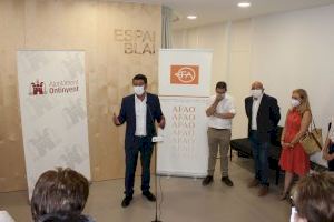 Ontinyent celebra el dia de l'Alzheimer obrint un nou centre amb una inversió de 600.000 euros