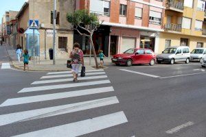Veïns de Nules arrepleguen signatures per a millorar la seguretat als carrers Sant Bartolomé, Santa Bàrbara i Puríssima