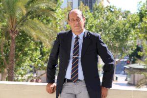 VOX exigeix la dimissió de Grezzi després del cessament del gerent de l'EMT i demanarà explicacions a Ribó