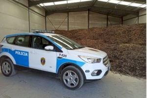 La Policía de la Generalitat interviene 632 toneladas de algarroba en almacenes de la Comunitat Valenciana