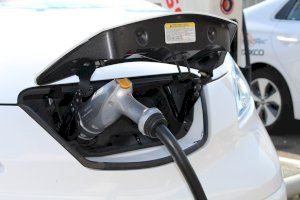 Ivace Energia destinarà 4,91 milions d'euros per a punts de recàrrega de vehicles elèctrics i mesures de mobilitat sostenible al treball