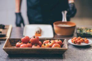 Alcalà-Alcossebre dedica tot un mes a la Tomata de Penjar