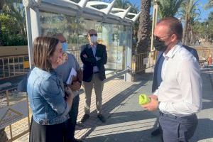El Ayuntamiento de Elche inicia las obras de accesibilidad de 23 paradas de autobús urbano para mejorar la experiencia de los usuarios