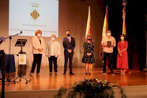 Sagunt entrega les Medalles de la Ciutat en el Teatre de Begoña amb totes les mesures de seguretat sanitàries necessàries