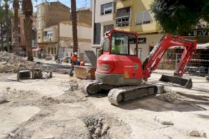El Ayuntamiento tendrá peatonalizada la plaza Castellón con el doble de superficie a finales de diciembre con las obras impulsadas por la EDUSI en Carolinas