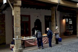 Morella recupera el mercat del diumenge a La Plaça