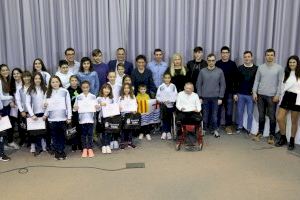 El Ayuntamiento de Onda ayuda con 12.000 euros  a 41 deportistas de élite y jóvenes promesas locales