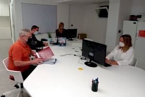 Empleo desarrolla en el ‘Espai Coworking’ de Benidorm un programa de acompañamiento a emprendedores financiado por la Diputación