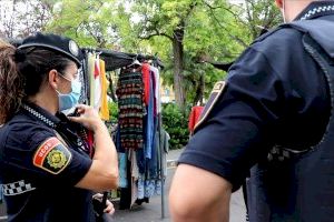 Un brot en la Policia Local de València obliga a confinar 51 agents