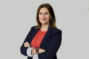 Esther Coronado pren possessió com a nova regidora d'Igualtat de l'Ajuntament de Paiporta