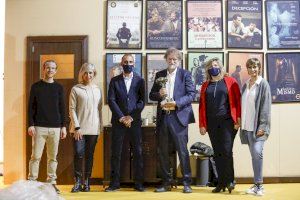 Nancho Novo premiado con el Pi d’Honor de la  Mostra de Teatre de l’Alfàs